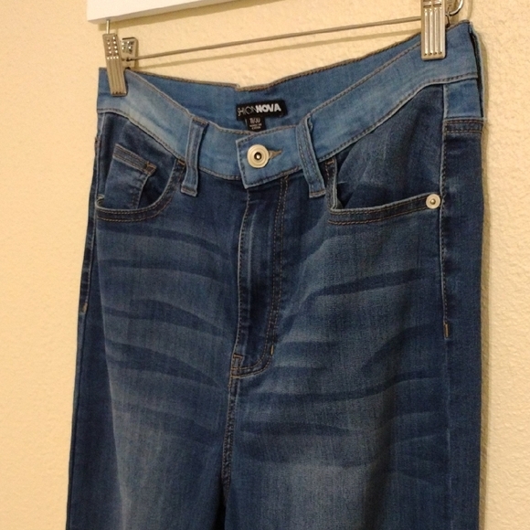 Fashion Nova Blue and Silver Flare Jeans - Picture 4 of 9